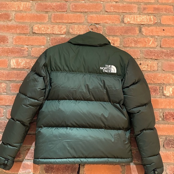 New puffer jacket Northface, porté 2 x seulement.(Modèle 700)Small. - Picture 5 of 5